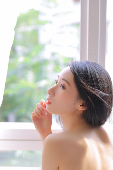 男狂揉女奶胸60分钟电影